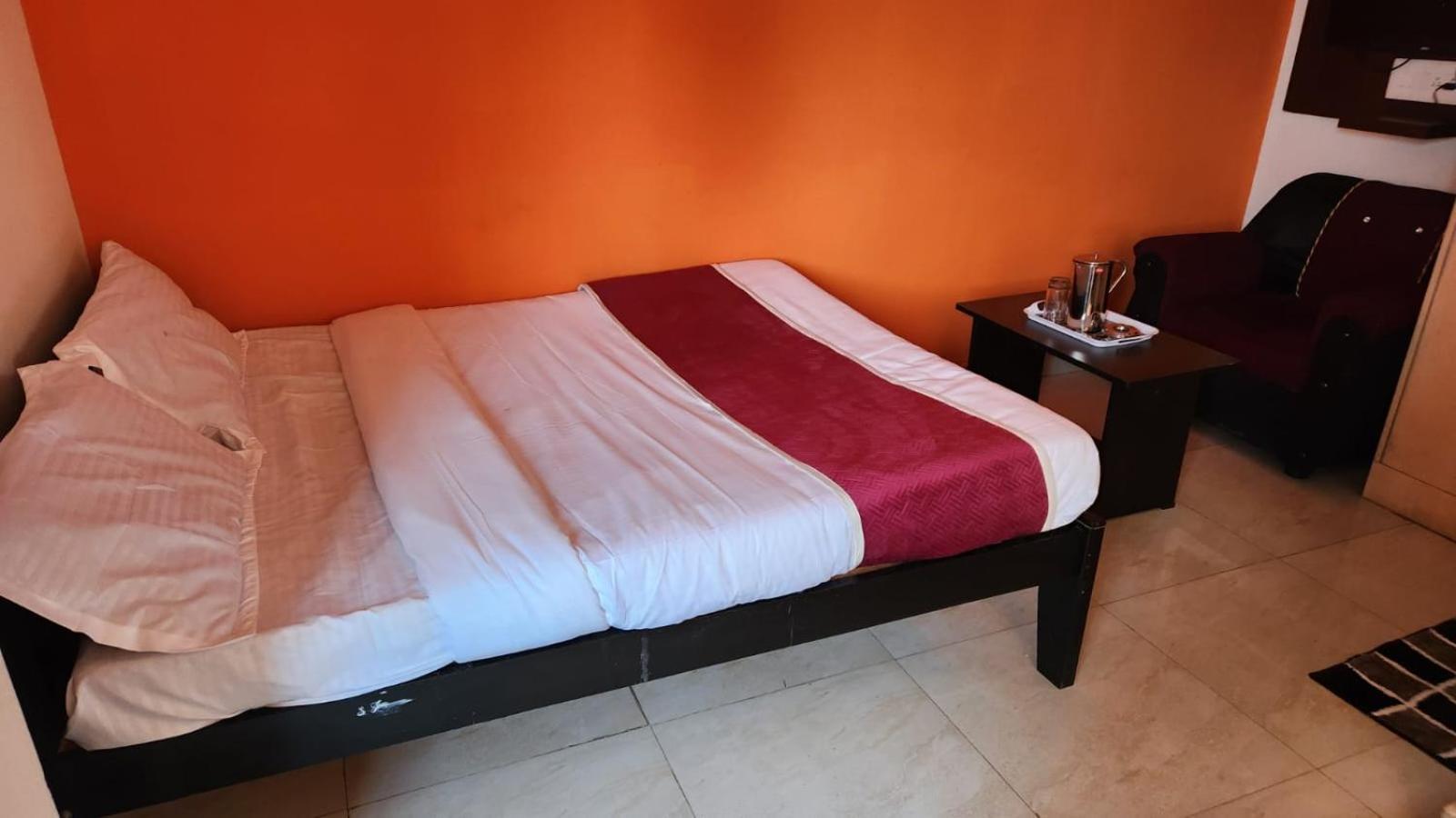 Varaha Residency Hotell Mysore Eksteriør bilde