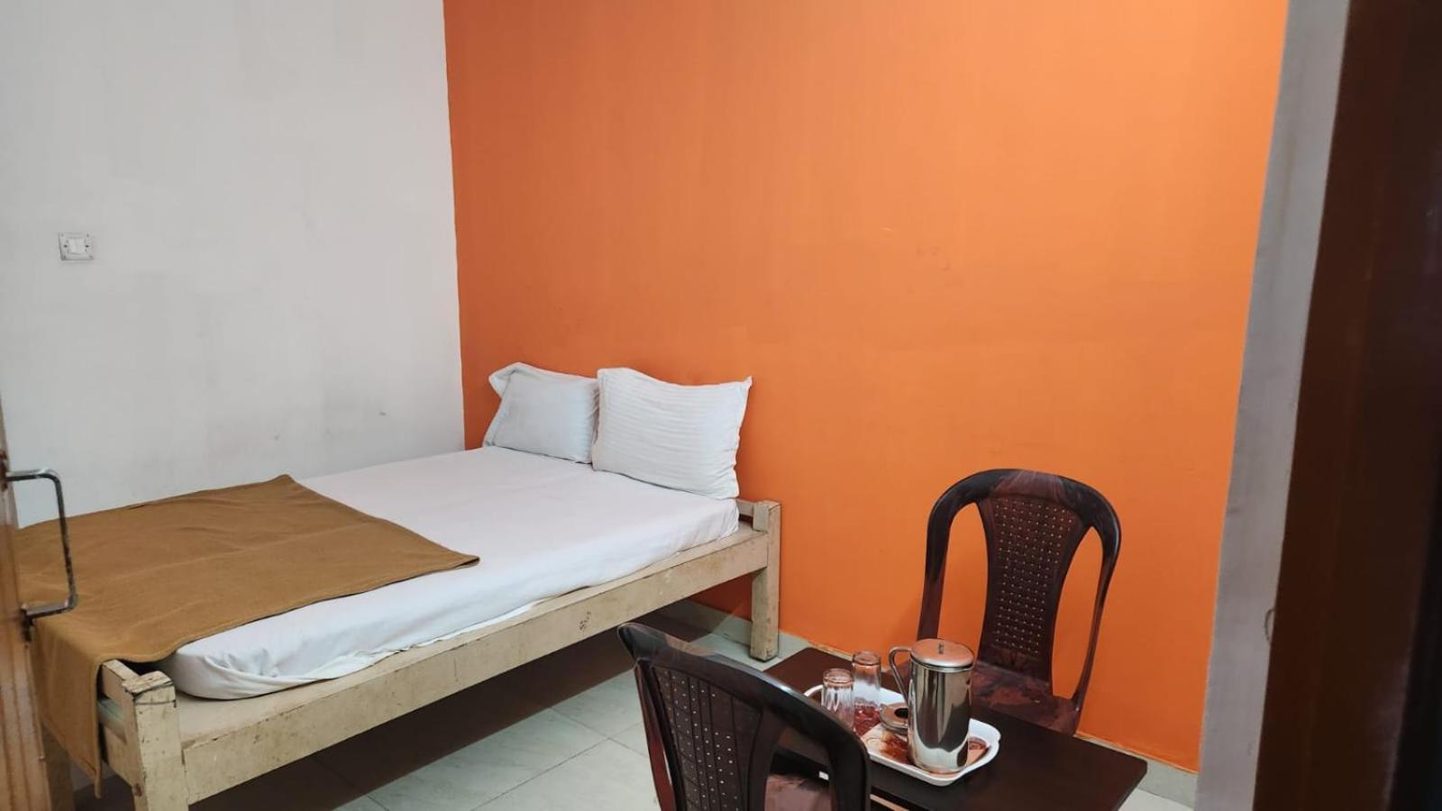 Varaha Residency Hotell Mysore Eksteriør bilde